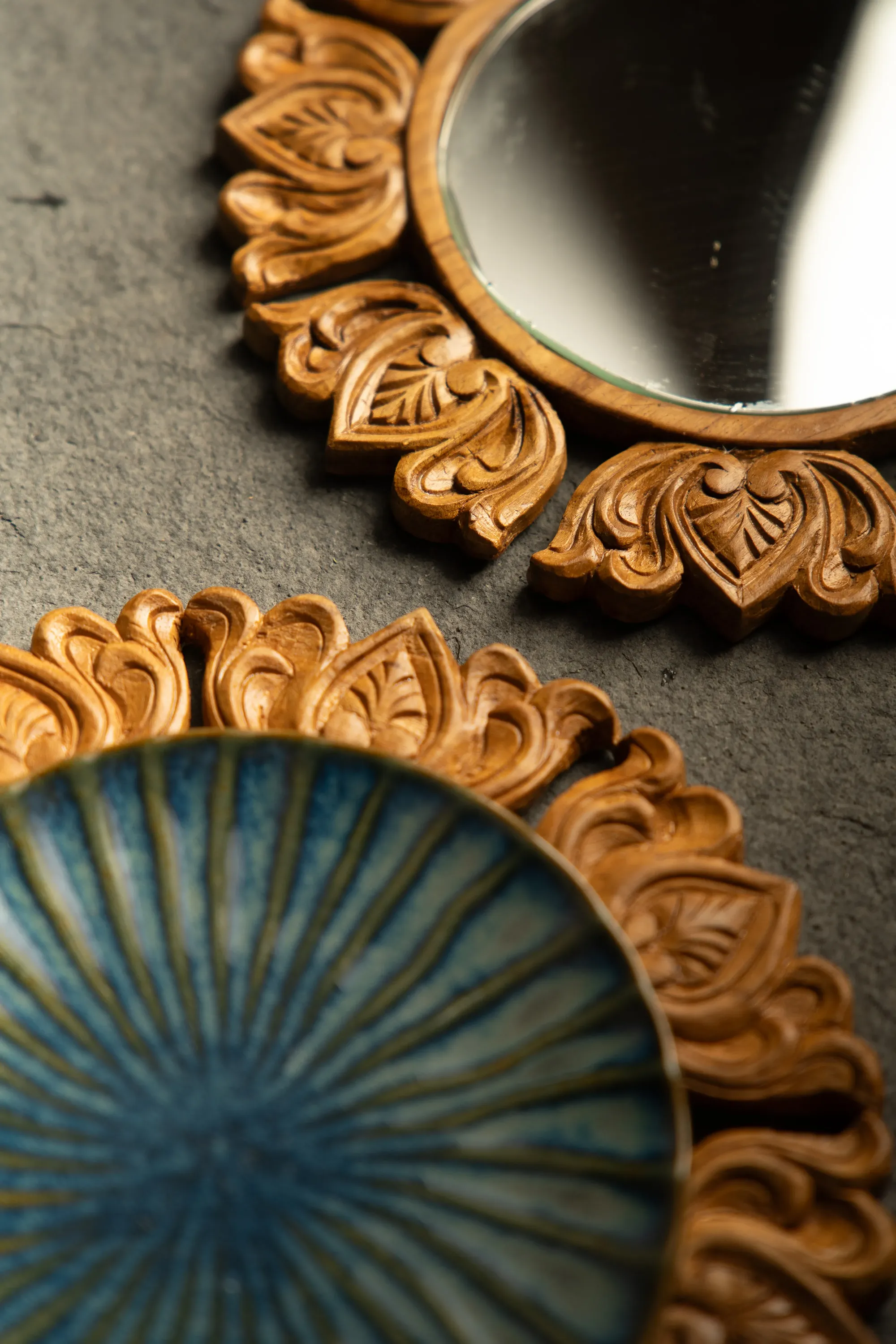 Petal Frame Pair view 3